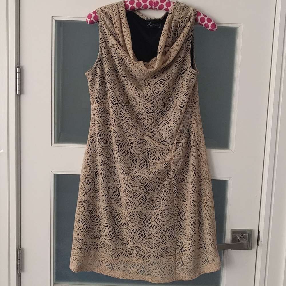 Beautiful tan color dress by Rosegold petite🍀🍀